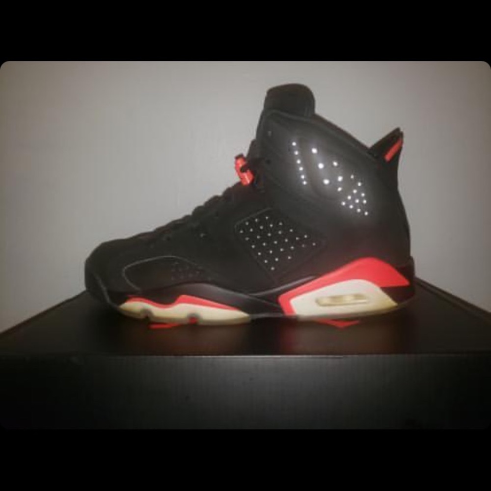Infrared Jordan 6 2019